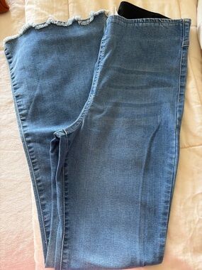 Knox Rose Light Blue Skinny Jeans with Raw Hem